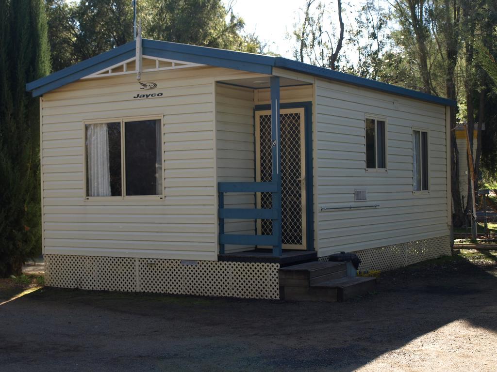 Cowra Holiday Park エクステリア 写真